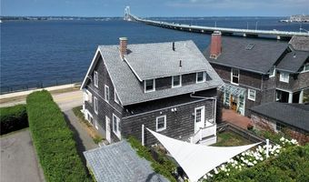 115 Washington St, Newport, RI 02840