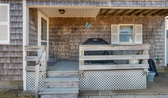 453 Atlantic Ave, Wells, ME 04090