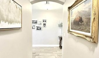 1612 Redwood Loop, Carlsbad, NM 88220
