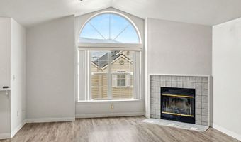 360 Glenn St, Ashland, OR 97520