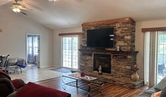 1577 Calhoun Dr, Abbeville, AL 36310