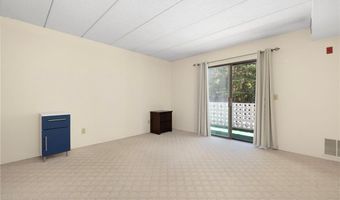 143 Hoffman Ave 205, Cranston, RI 02920