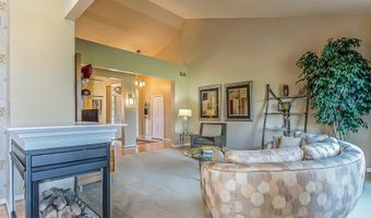 5401 Pinnacle Ct, Ann Arbor, MI 48108