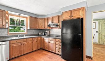 1 Teakwood Dr, Cumberland, RI 02864