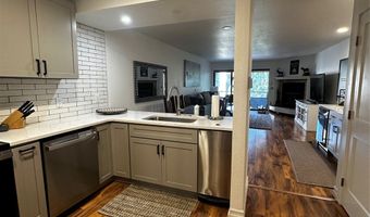 220 Bridge St Ss1-8, Bigfork, MT 59911