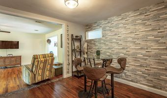 13 Adams St, Apalachicola, FL 32320