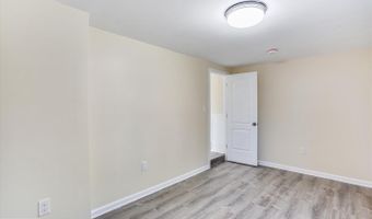 8908 GRANT St, Bethesda, MD 20817