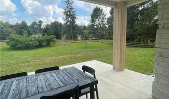 2260 Nottingham Rd, Allentown, PA 18103
