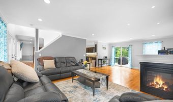 489 Main St, Acushnet, MA 02743