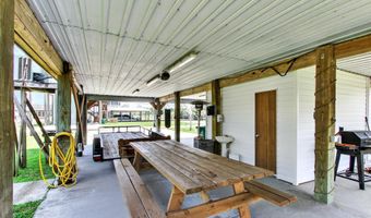 4031 Bank St, Bay St. Louis, MS 39520