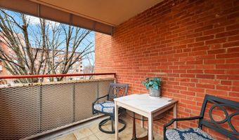 1121 ARLINGTON Blvd N 706, Arlington, VA 22209