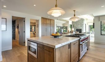 261 Eagle Ln, Glenbrook, NV 89413