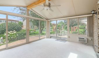 1116 N Old Fence Rd, Addison, IL 60101