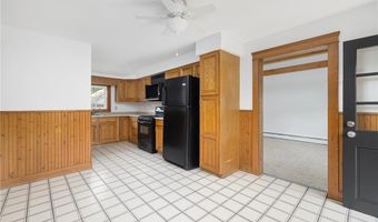 52 Pleasant View Rd, Warwick, RI 02888