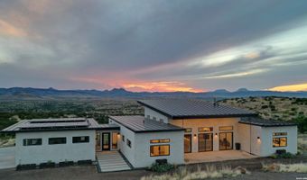 28 Scenic Rdg S, Alpine, TX 79830