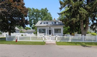 110 Spofford Ave, Warwick, RI 02888