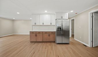 71 Moore Pl, Belleville, NJ 07109