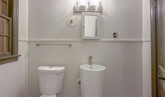 1102 E Water St, Bainbridge, GA 39817