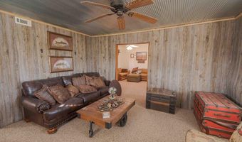 13 W Dade 22, Arcola, MO 65603