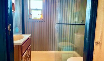 36 S Shore Rd, Babb, MT 59411