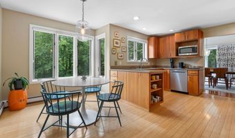 99 Birkdale Rd, Bedford, NH 03110