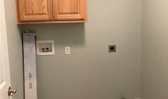 2 Bacton Ln, Bella Vista, AR 72714