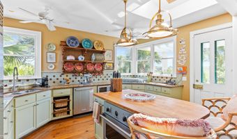 15 Cape Creek Rd, Bald Head Island, NC 28461