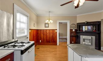 514 3rd St, Aliceville, AL 35442