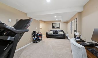 8 Winthrop Rd, Bethel, CT 06801