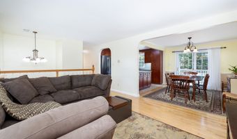 81 Minnesota Ln, Bristol, CT 06010
