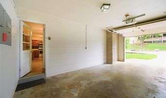 50 W Oak Hill Dr, Ballwin, MO 63021