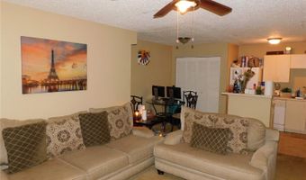 345 LAKEPOINTE Dr 204, Altamonte Springs, FL 32701