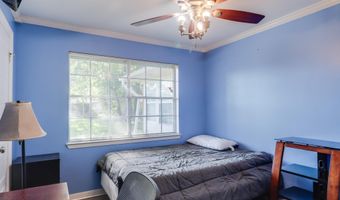 827 Carolee Cir, Biloxi, MS 39532