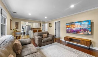 6 Hillsdale Ter, Alloway, NJ 07461