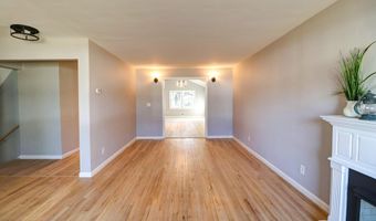 42 Cherry Tree Farm Rd, Middletown, NJ 07748