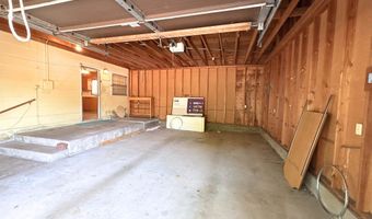 1326 S C St, Arkansas City, KS 67005
