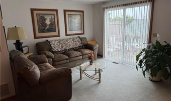 158 Scenery Ln, Johnston, RI 02919