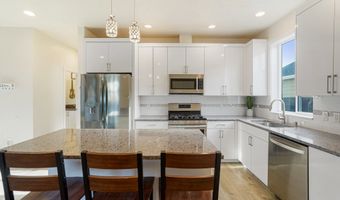 3824 RYUNKIN St, Albany, OR 97322