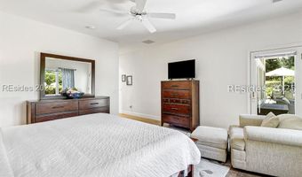 18 Sunset Pl, Hilton Head Island, SC 29926