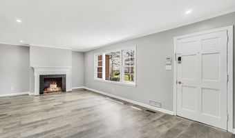 789 Pinewood, Macon, GA 31204