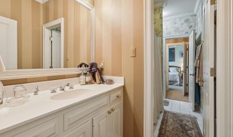 17919 Cascades Ave, Baton Rouge, LA 70810