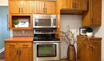 2812 Ogden Pl, Utica, NY 13501