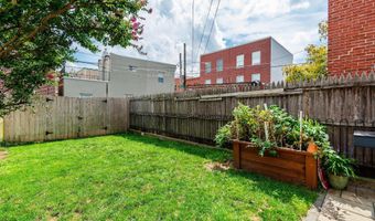 2627 E THOMPSON St, Philadelphia, PA 19125