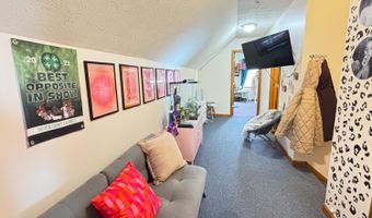 18555 Days Way Ln, Aurora, IN 47001