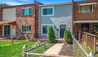 1325 BARNABY Ter SE, Washington, DC 20032