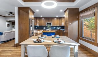 3913 Dome Dr, Addison, TX 75001