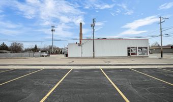 1610 W WISCONSIN Ave, Appleton, WI 54914
