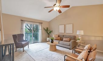 9343 Mackenzie Circle Dr, Affton, MO 63123