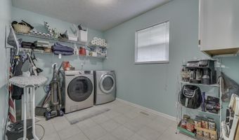 596 Briarwood Ln, Bedford, IN 47421