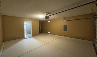 923 TELSTAR Loop NW, Albuquerque, NM 87121
